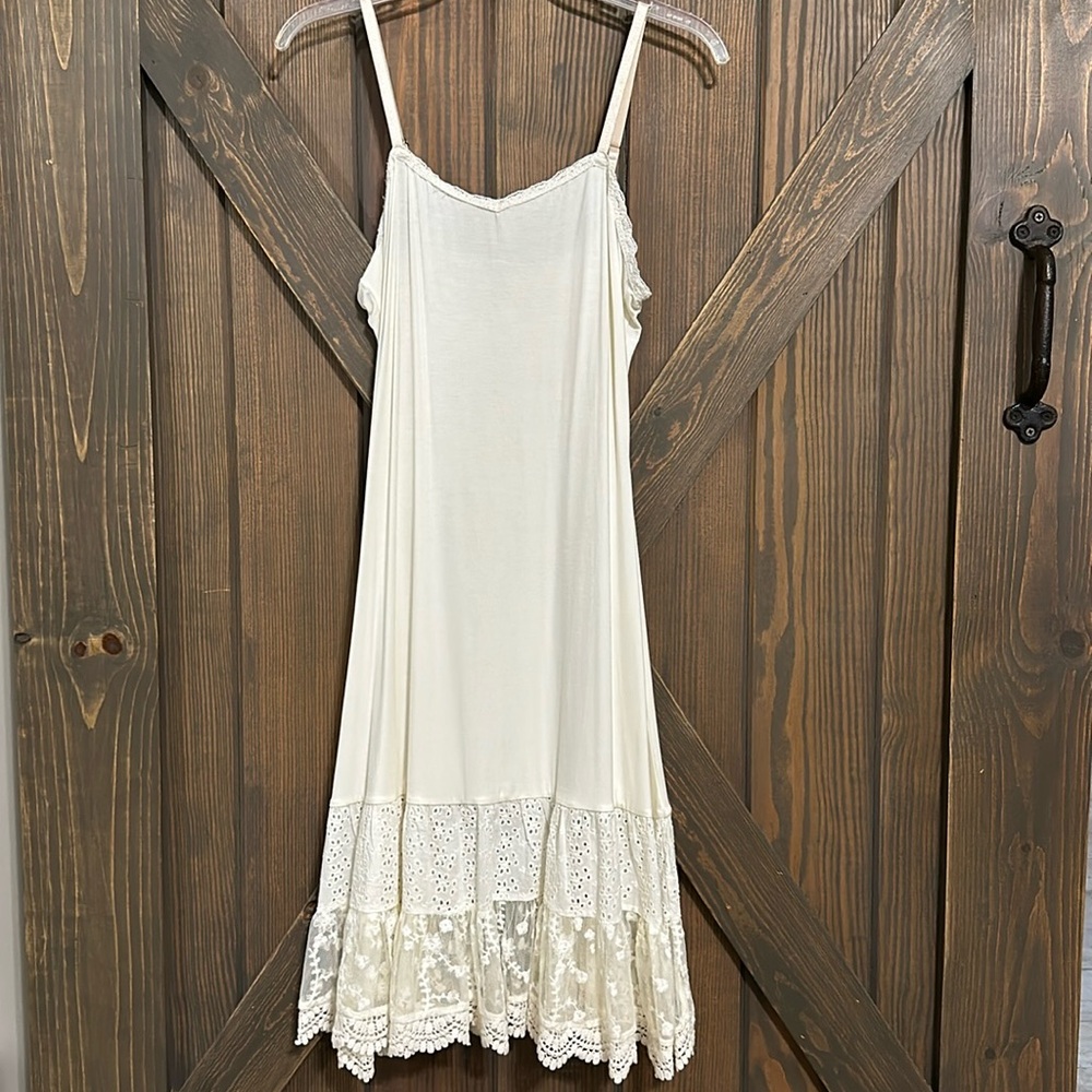 Matilda Jane women’s layering dress size medium